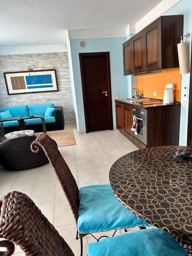 Oazis Vip Club Aparthotel Pantai Sunny Luaran gambar