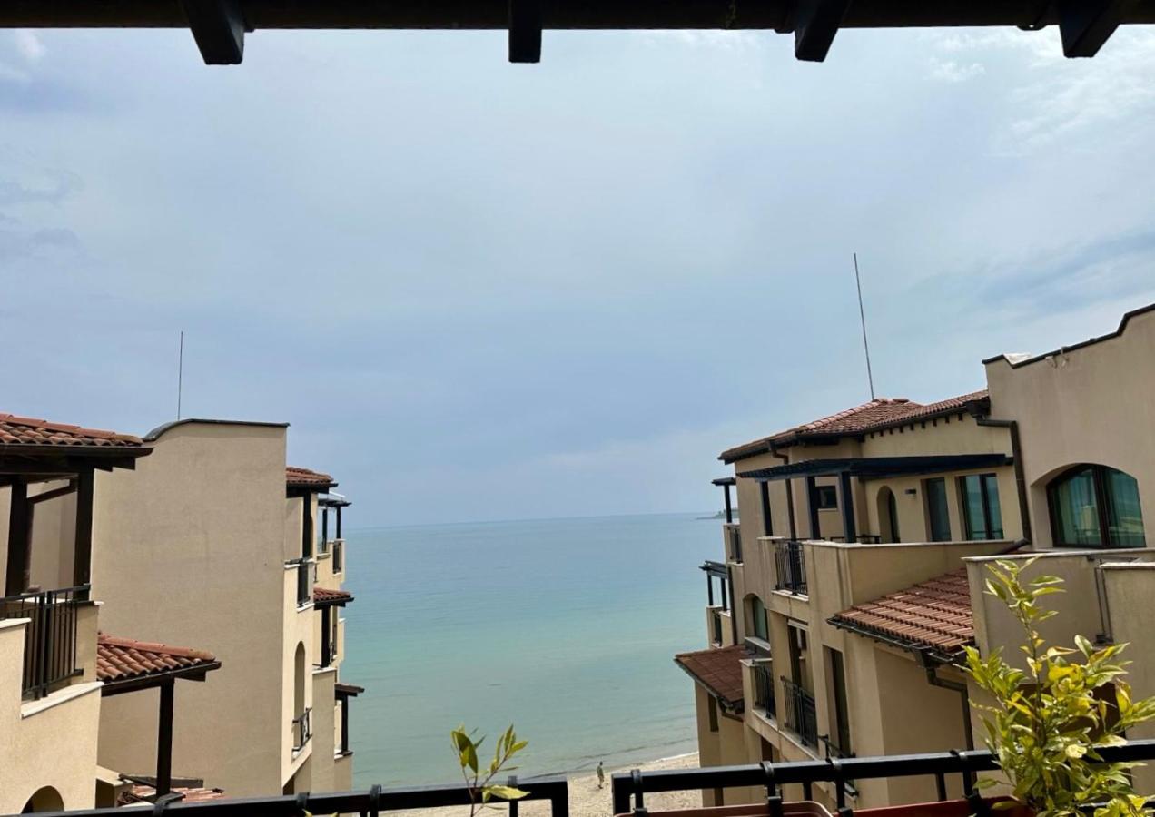 Oazis Vip Club Aparthotel Pantai Sunny Luaran gambar