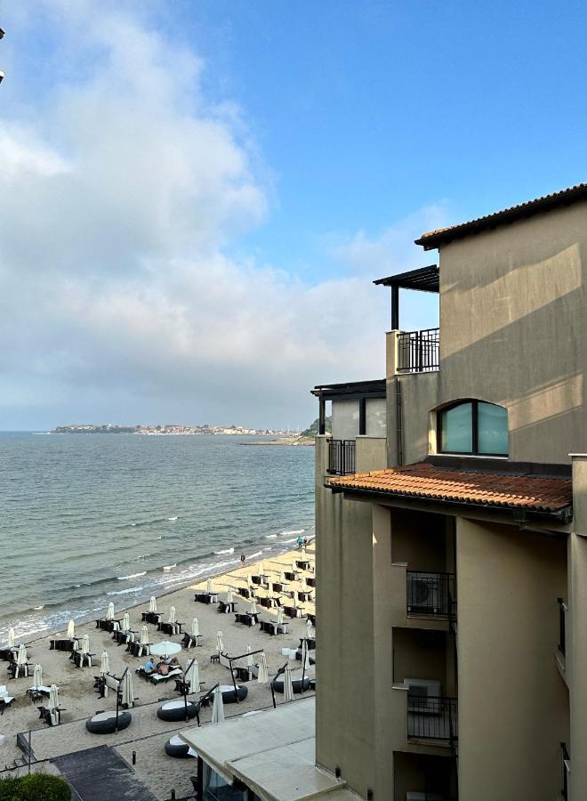 Oazis Vip Club Aparthotel Pantai Sunny Luaran gambar