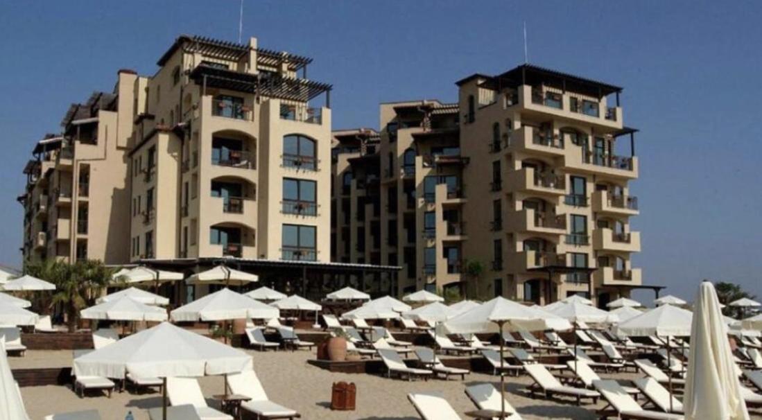 Oazis Vip Club Aparthotel Pantai Sunny Luaran gambar